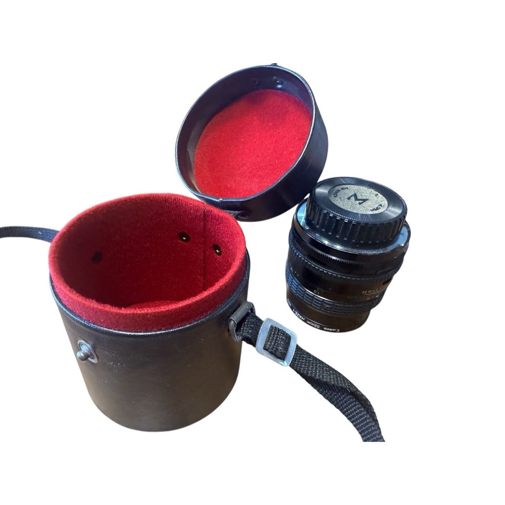 VINTAGE SIGMA MINI-WIDE LENS1:2.8,f=28 mm, COMPLETE WITH HARD LEATHER CASE STRAP